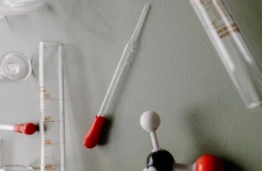 KTU Chemists Develop Dual-Action Compounds to Fight Cancer and Infections